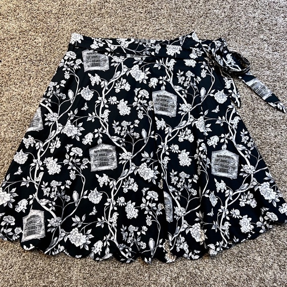 TALBOTS FLORAL WITH BIRDCAGE A-LINE PRINT SKIRT - Picture 1 of 2